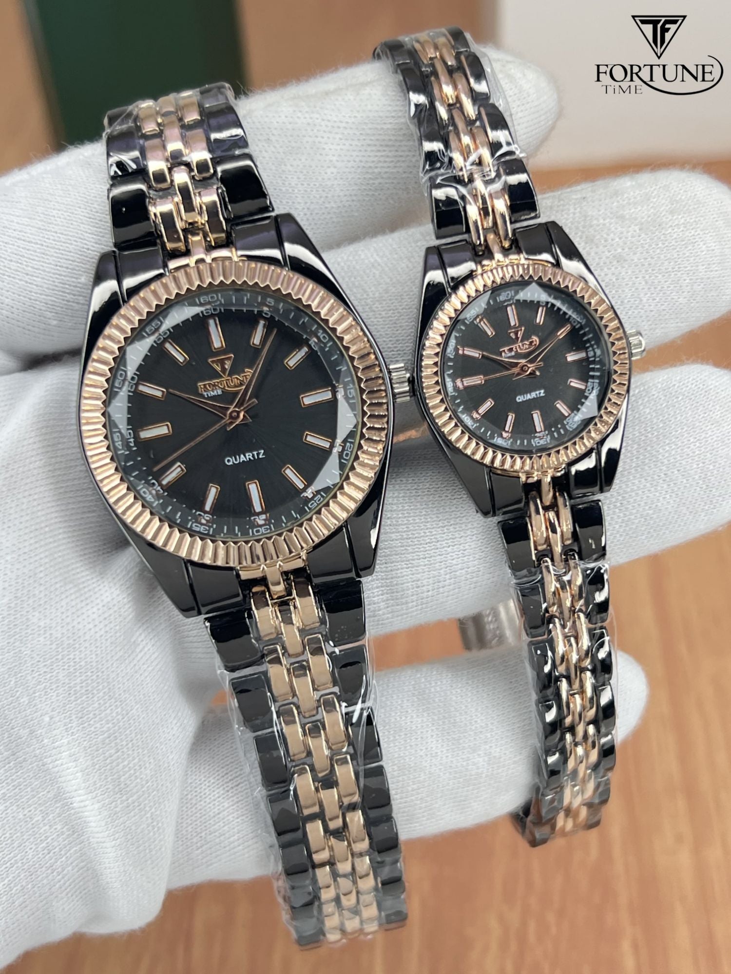 “Timeless Love – Elegant Couple Watch”